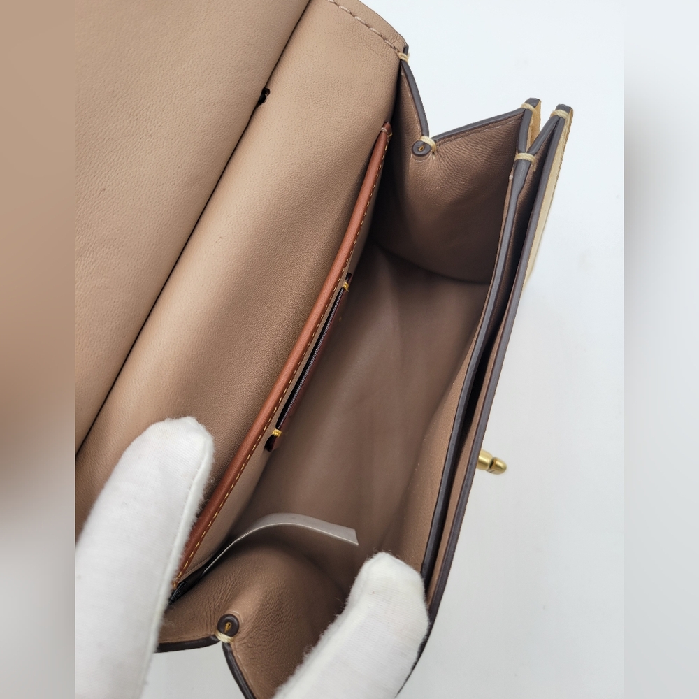 Coach Willis Top Handle 18, Flax, EUC, LIKE NEW! - Picture 11 of 16
